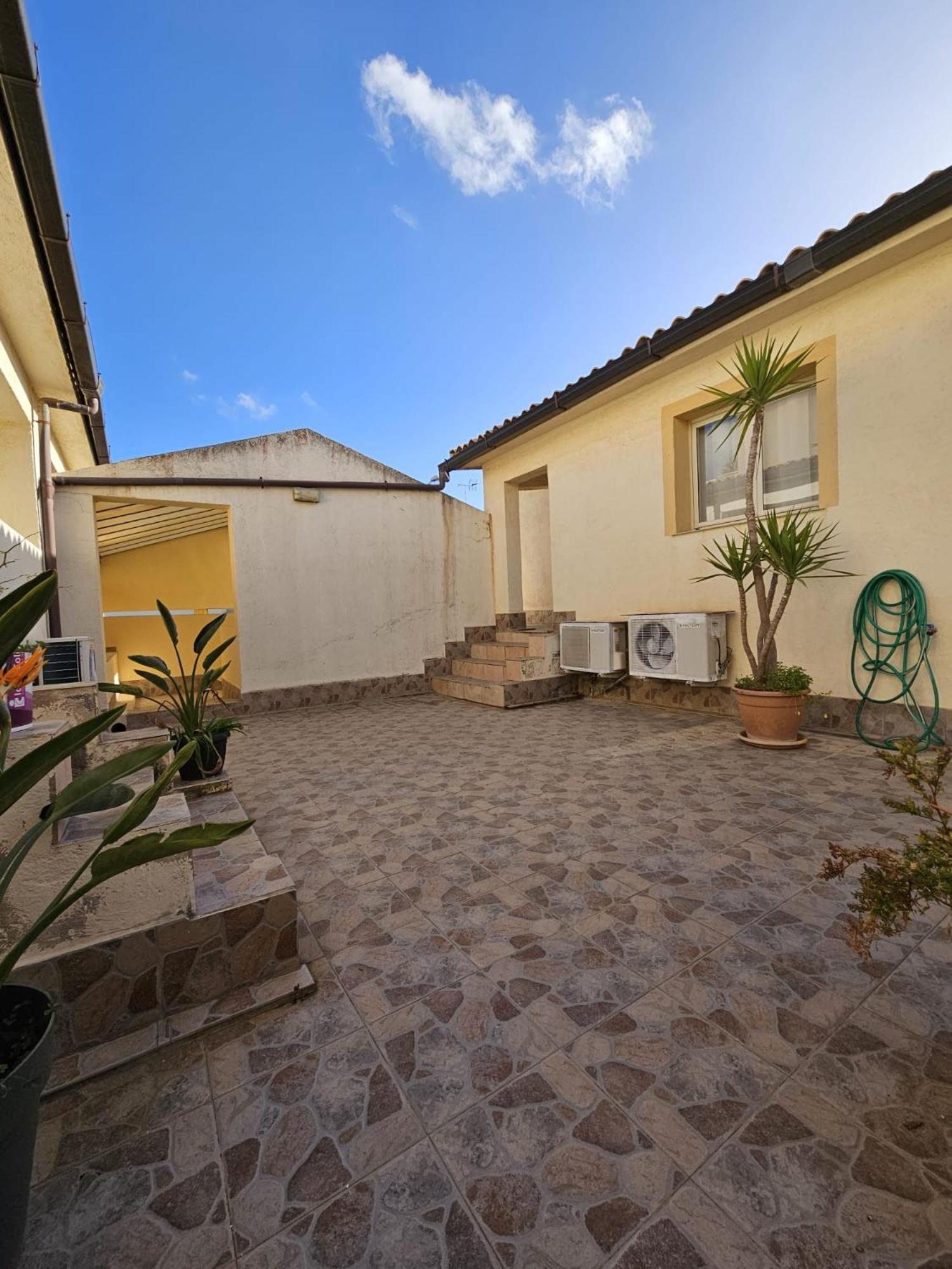 Sicilia Bella Aparthotel มาซารา เดล วัลโล ภายนอก รูปภาพ